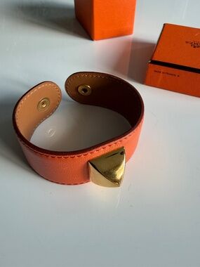 Hermès Medor leather cuff